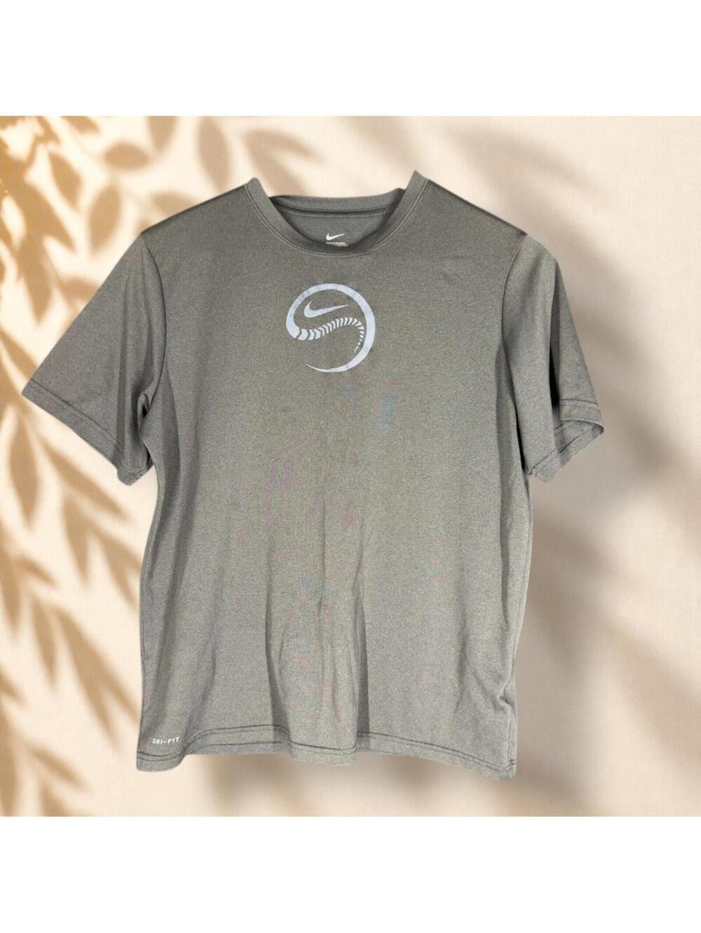 Nike T-Shirt Men XL Gray Crew Neck Short Sleeve Pullover Basic Relaxed Fit